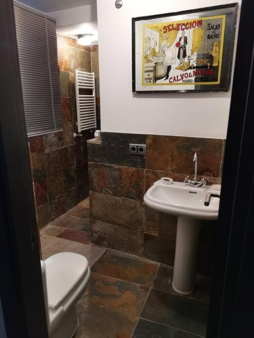 Casa Bajo El Acueducto Con Plaza De Garaje Villa Сеговия Екстериор снимка